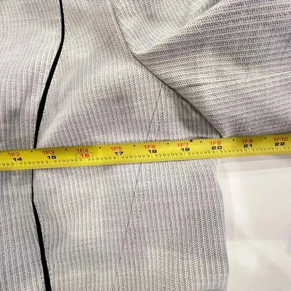 Tommy Hilfiger Blazer Navy and White Pinstripe - Picture 15 of 16